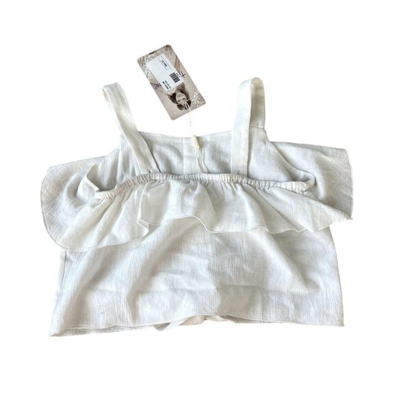 Truly Me by Sara Sara Tie Front Tank Top in White - Picture 2 of 2